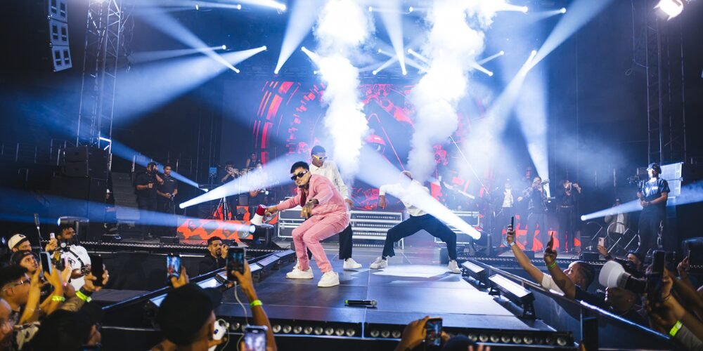 Gran Arena del Cibao hace historia en la Gran Arena del Cibao con uno de los “Capítulos” más memorables de su carrera | 3 | Gran Arena del Cibao hace historia en la Gran Arena del Cibao con uno de los “Capítulos” más memorables de su carrera - Noticias de hoy en República Dominicana | De Último Minuto